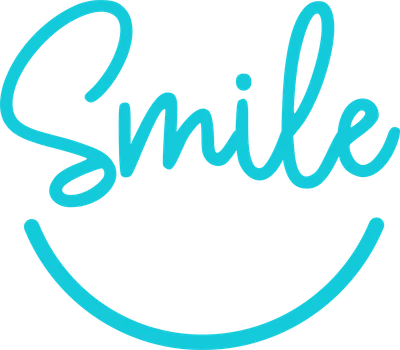 Hình ảnh chữ 'Smile' viết tay màu xanh ngọc, kết hợp biểu tượng nụ cười đơn giản, trên nền trắng.