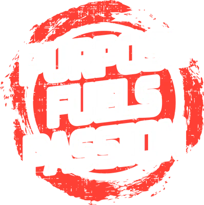 Hình in chữ "PURPOSE FUELS PASSION" màu trắng, font distressed, trên nền vòng tròn đỏ grunge.