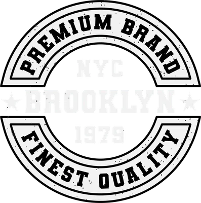 Huy hiệu tròn phong cách vintage với chữ 'PREMIUM BRAND NYC BROOKLYN 1979 FINEST QUALITY' màu trắng trên nền xám.