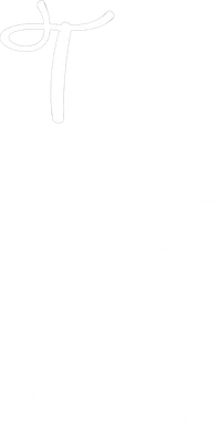 Hình in typography với dòng chữ 'True Life' và 'True Love' màu trắng, có hiệu ứng splatter và hình trái tim nhỏ ở dưới, trên nền xám.