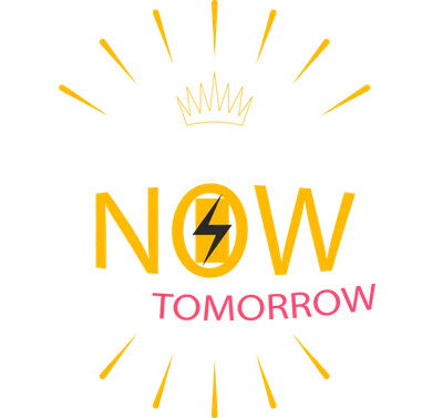 Hình ảnh động lực với dòng chữ "START NOW NOT TOMORROW", biểu tượng tia sét và hình ảnh cơ bắp