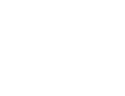 Hình in chữ Stay Curious màu trắng với cánh thiên thần và vương miện trên nền xám, phong cách typography.