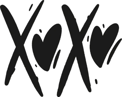 Hình ảnh biểu tượng XOXO với hai trái tim màu đen, phong cách vẽ tay graffiti trên nền xám.