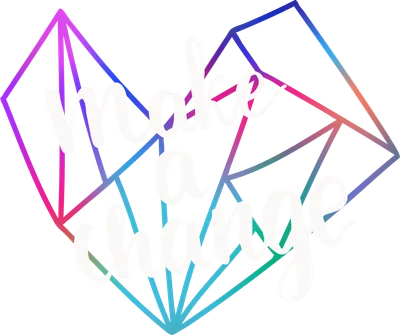Hình in chuyển nhiệt với dòng chữ "Make a Change" màu trắng nổi bật trên nền hình học đa giác gradient màu hồng, xanh dương, xanh lá.