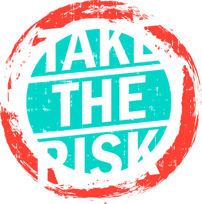 Hình ảnh typography với dòng chữ 'TAKE THE RISK' màu trắng, hiệu ứng grunge, trên nền vòng tròn đỏ và xanh ngọc, nền xám.