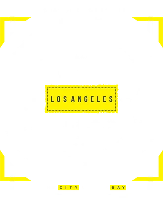 Thiết kế đồ họa typography hiện đại với tên thành phố Los Angeles và San Francisco trên nền xám, điểm nhấn vàng.