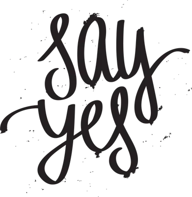 Hình ảnh chữ "Say Yes" viết tay theo phong cách brush lettering màu đen trên nền xám có hiệu ứng bụi bẩn.
